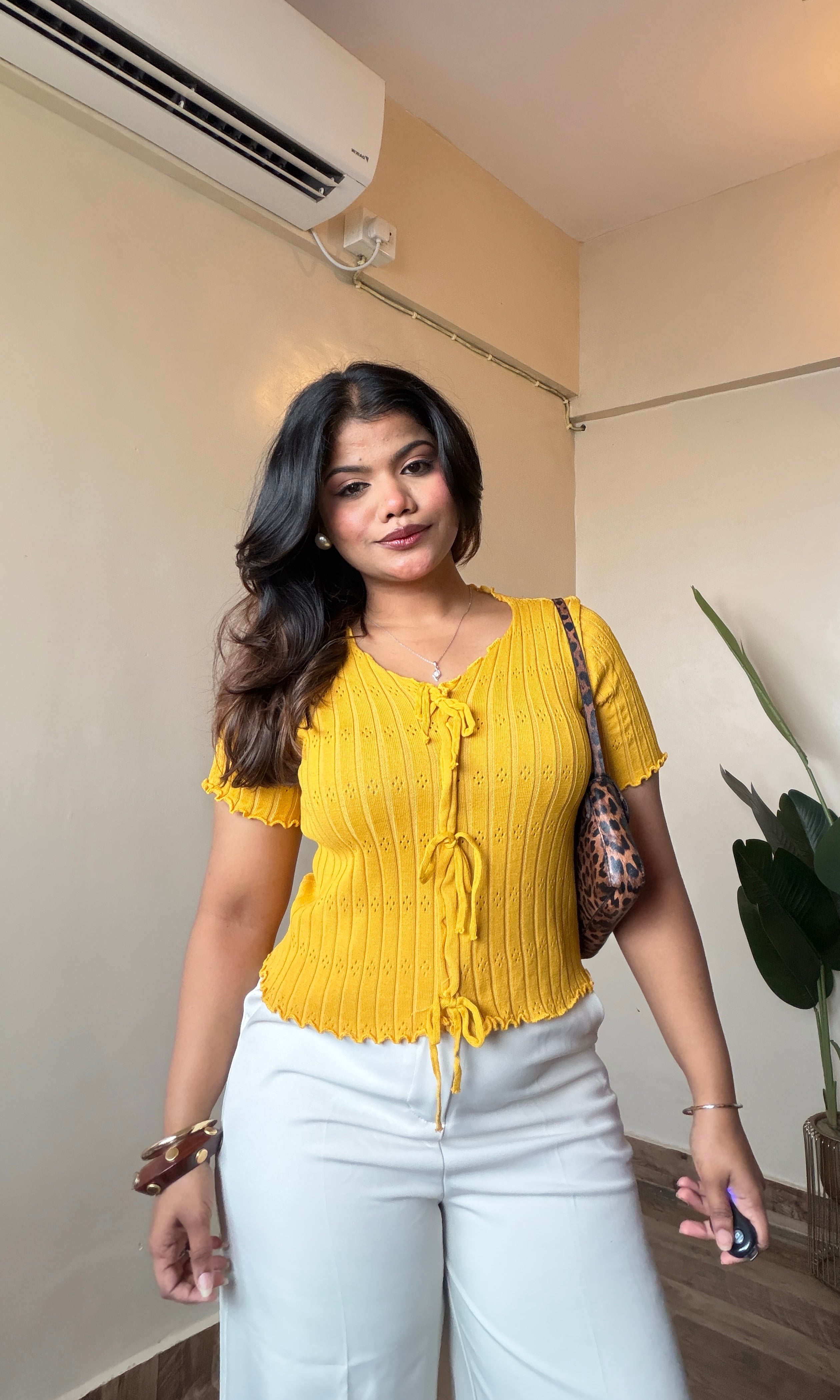 Bow V-Neck Ribbed Top