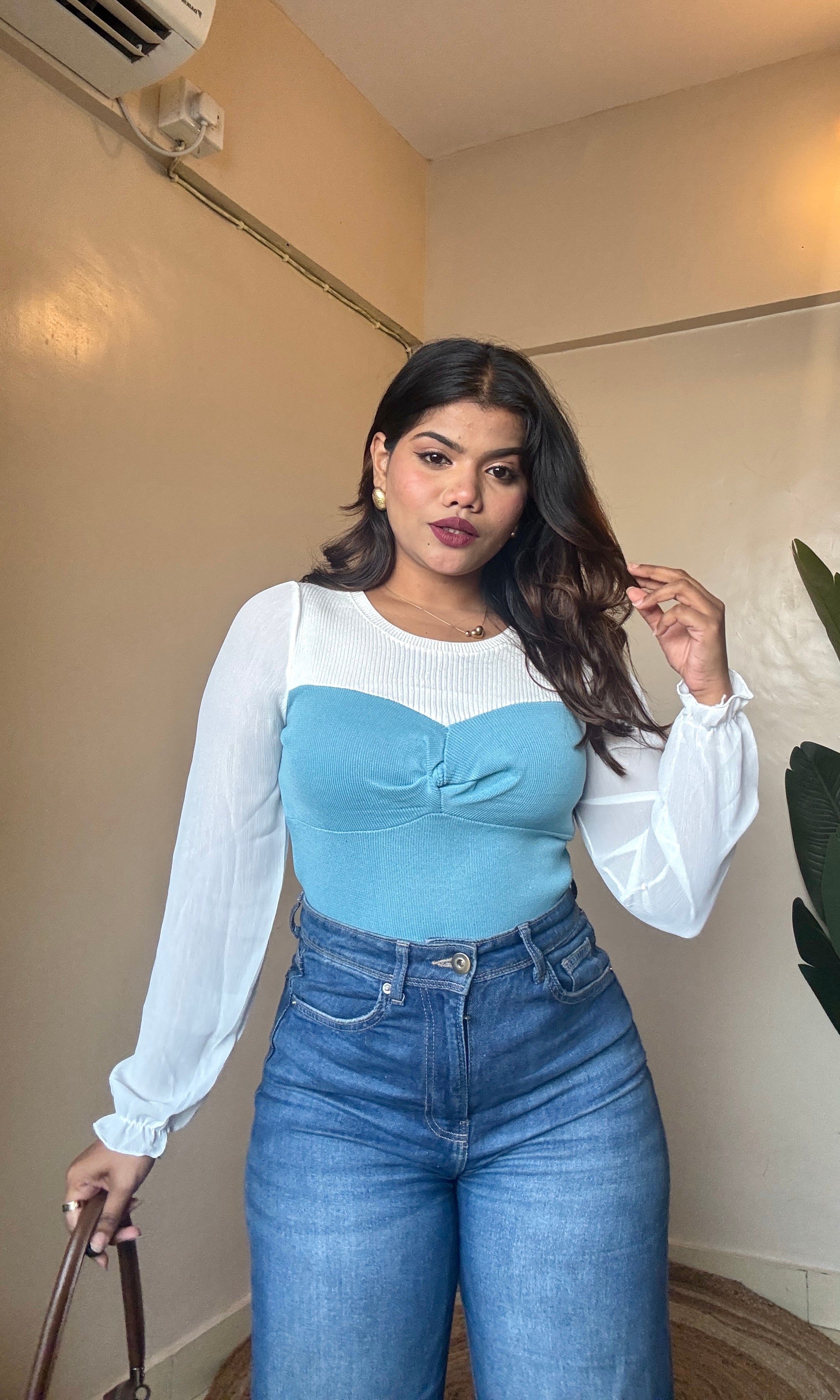 Blue Front-Twisted Puffy Sleeve Top