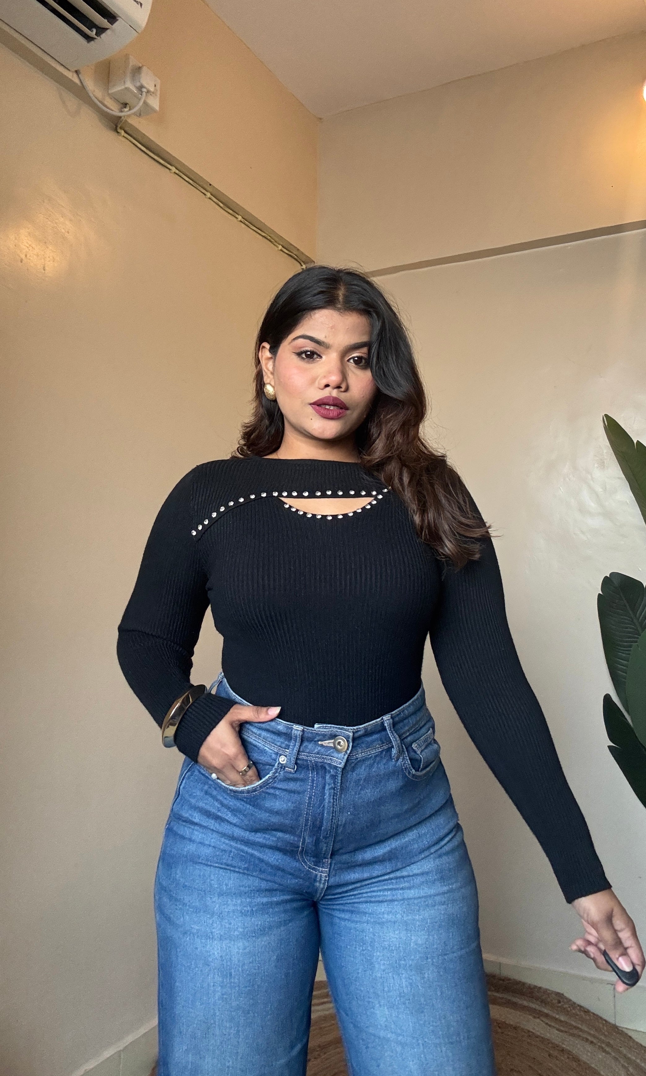 Diamond Work Cut-Out Ribbed Top