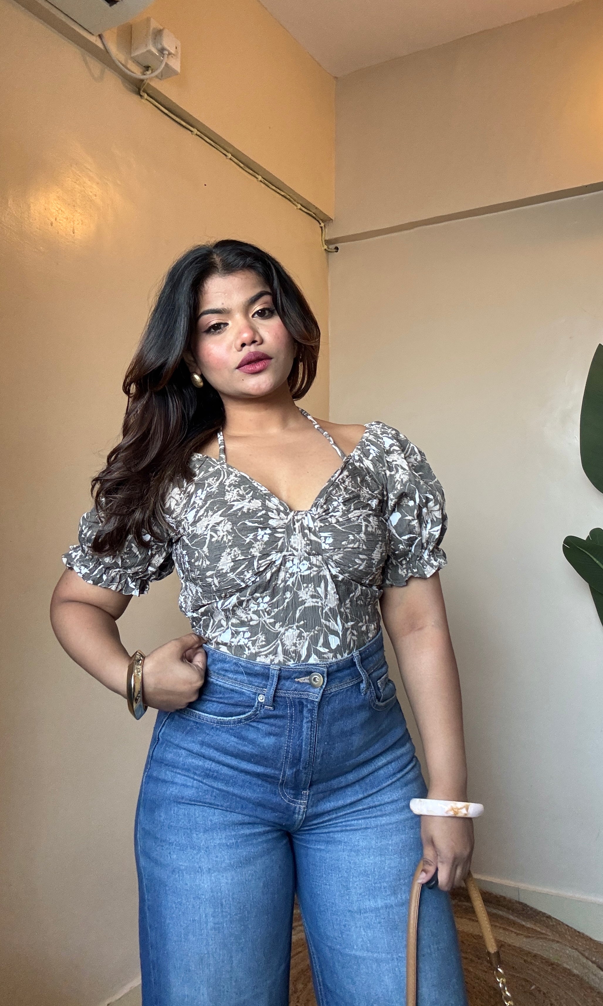 Halter Neck Dori Puffy Sleeve Top