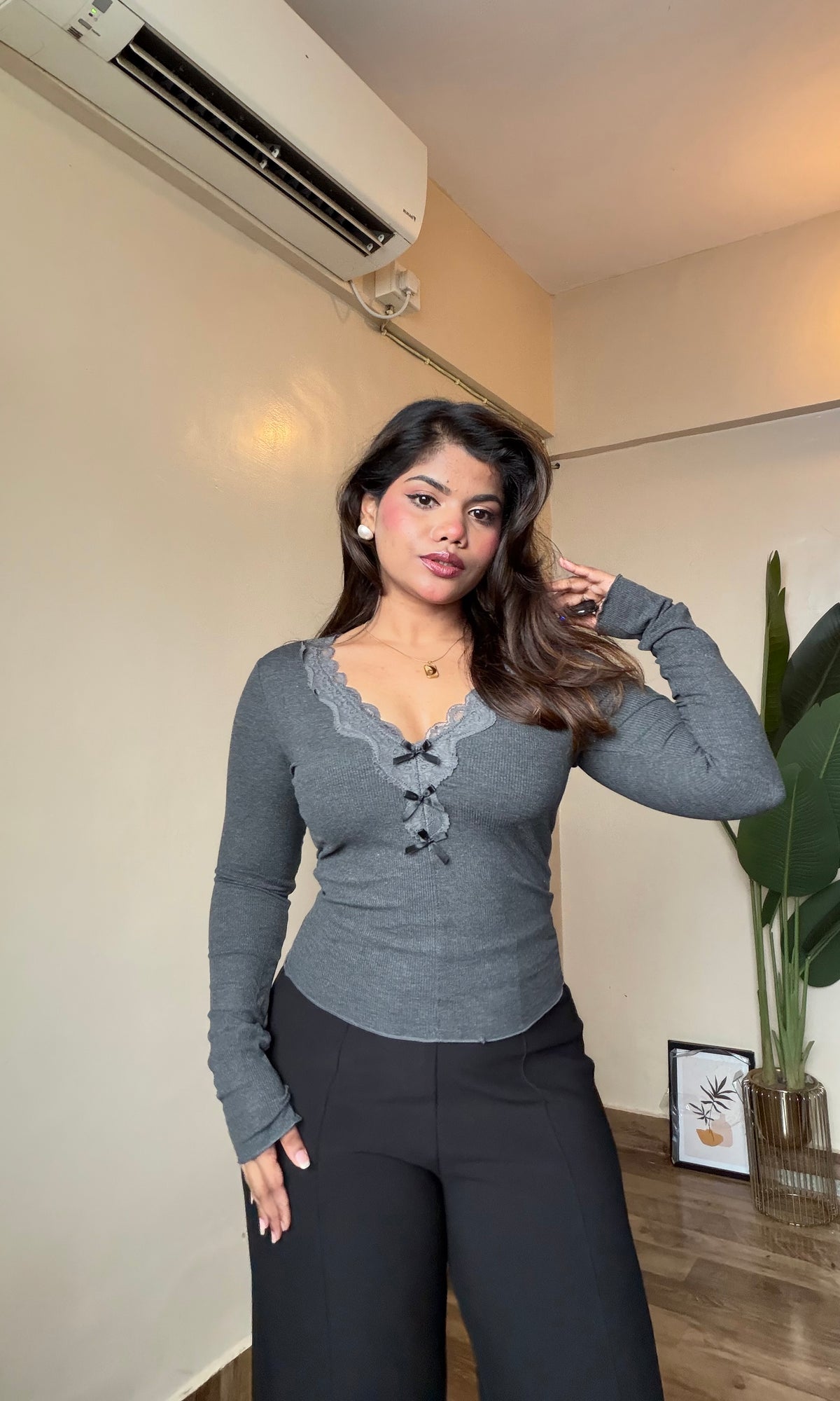 Lacey V Neck Full Sleeve Top