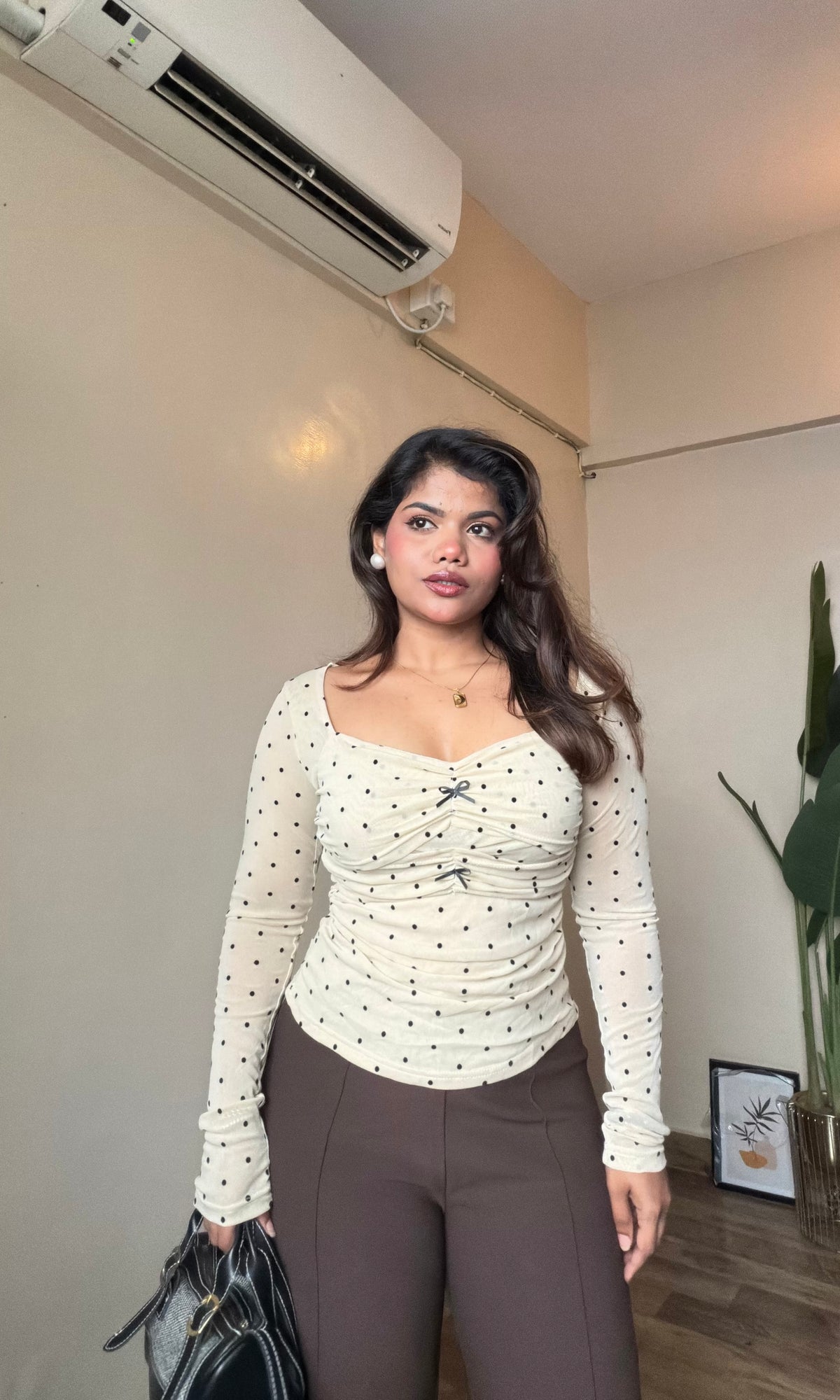 Polka Dot Sweetheart Neck Full Sleeve Top