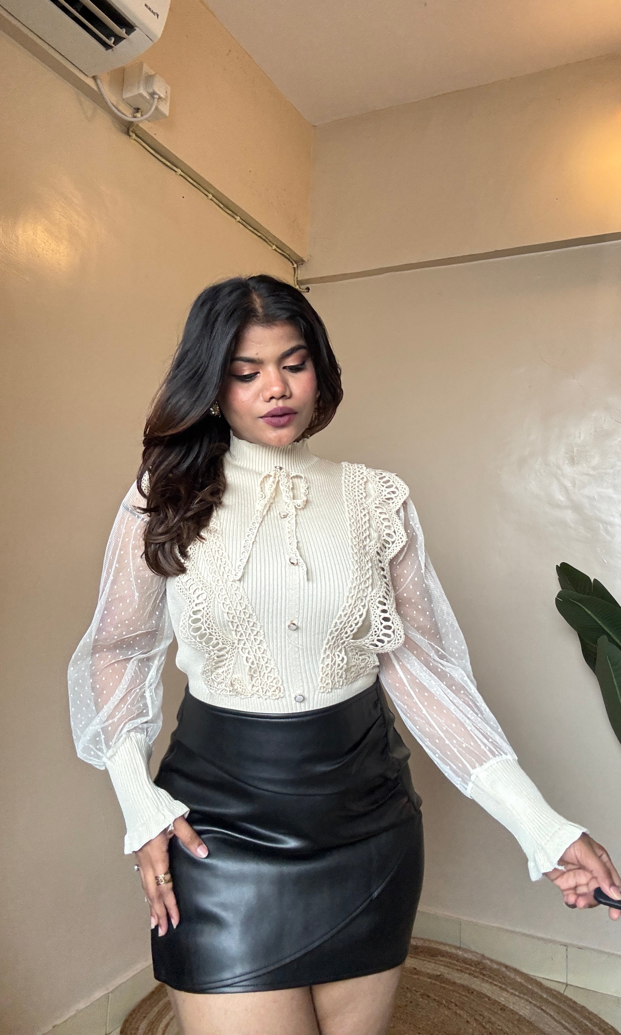 Lacy Ruffle Ribbed Top