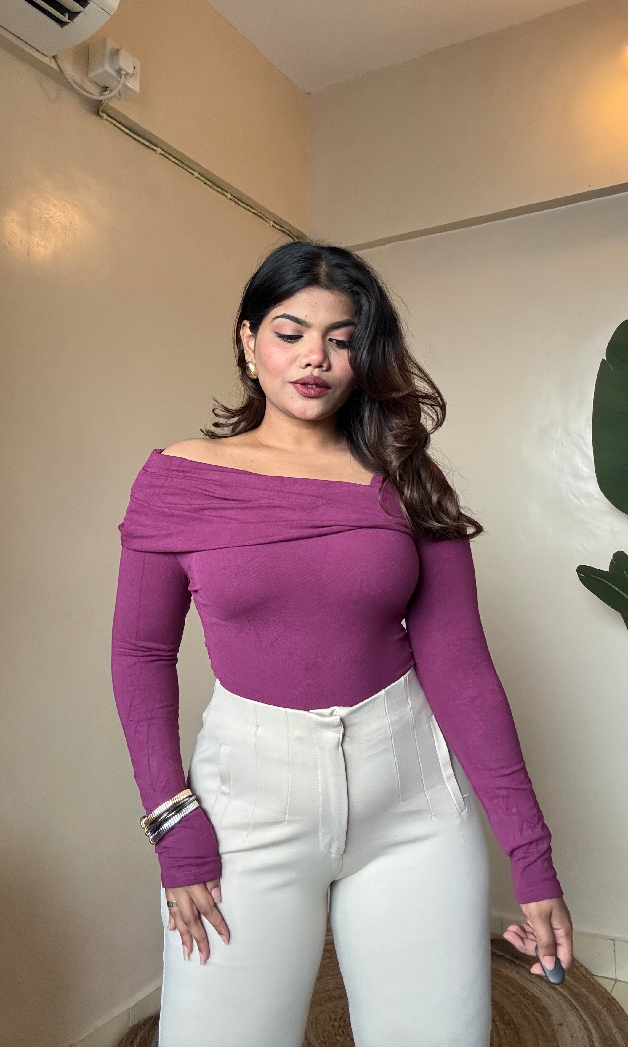 One Side Off-Shoulder Top