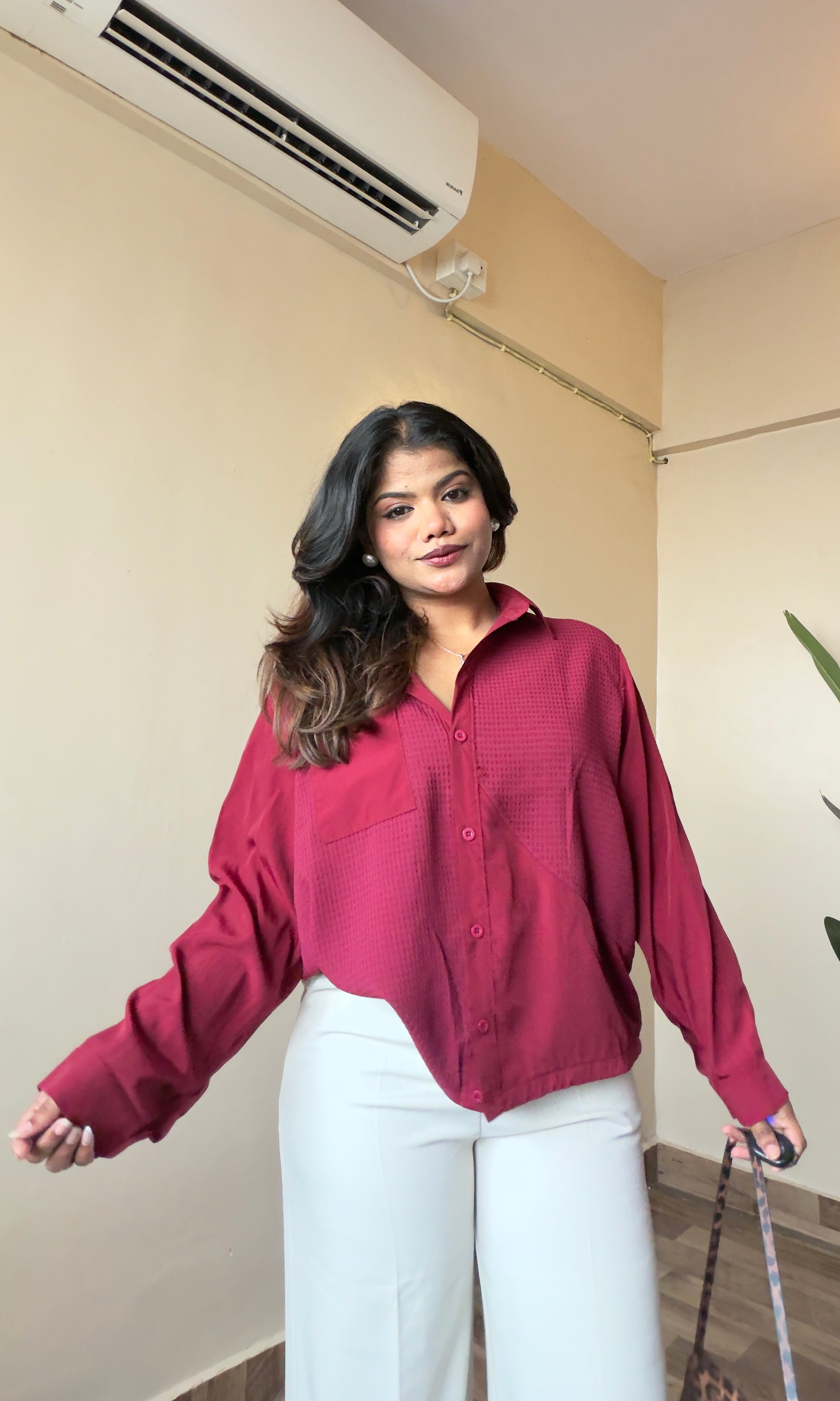 Loose Fit Pocket Shirt