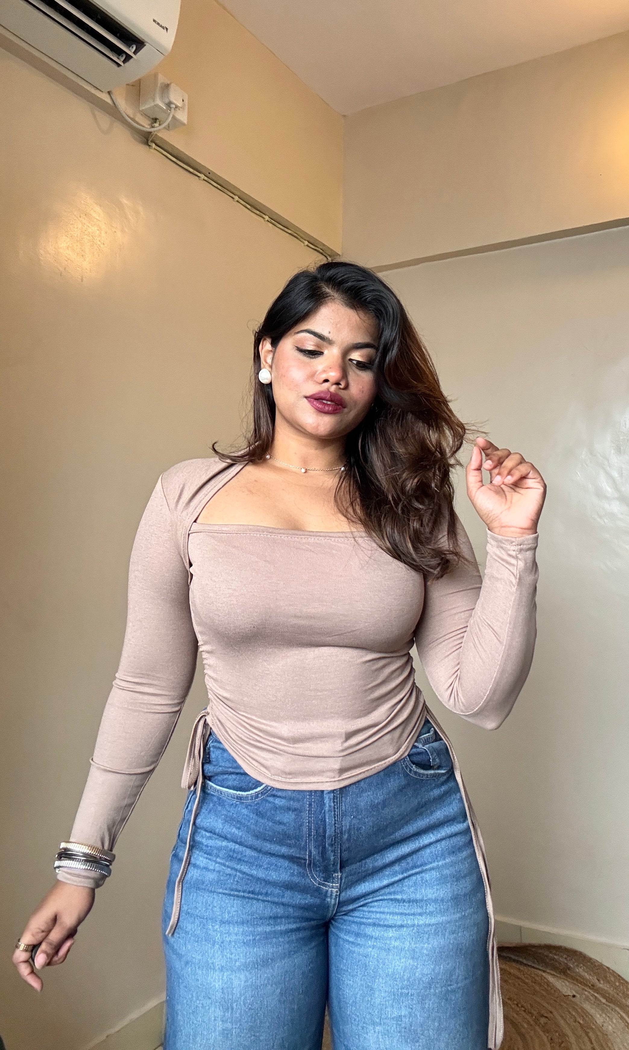 Flat Square Neck Ruched Bodyfitted Top