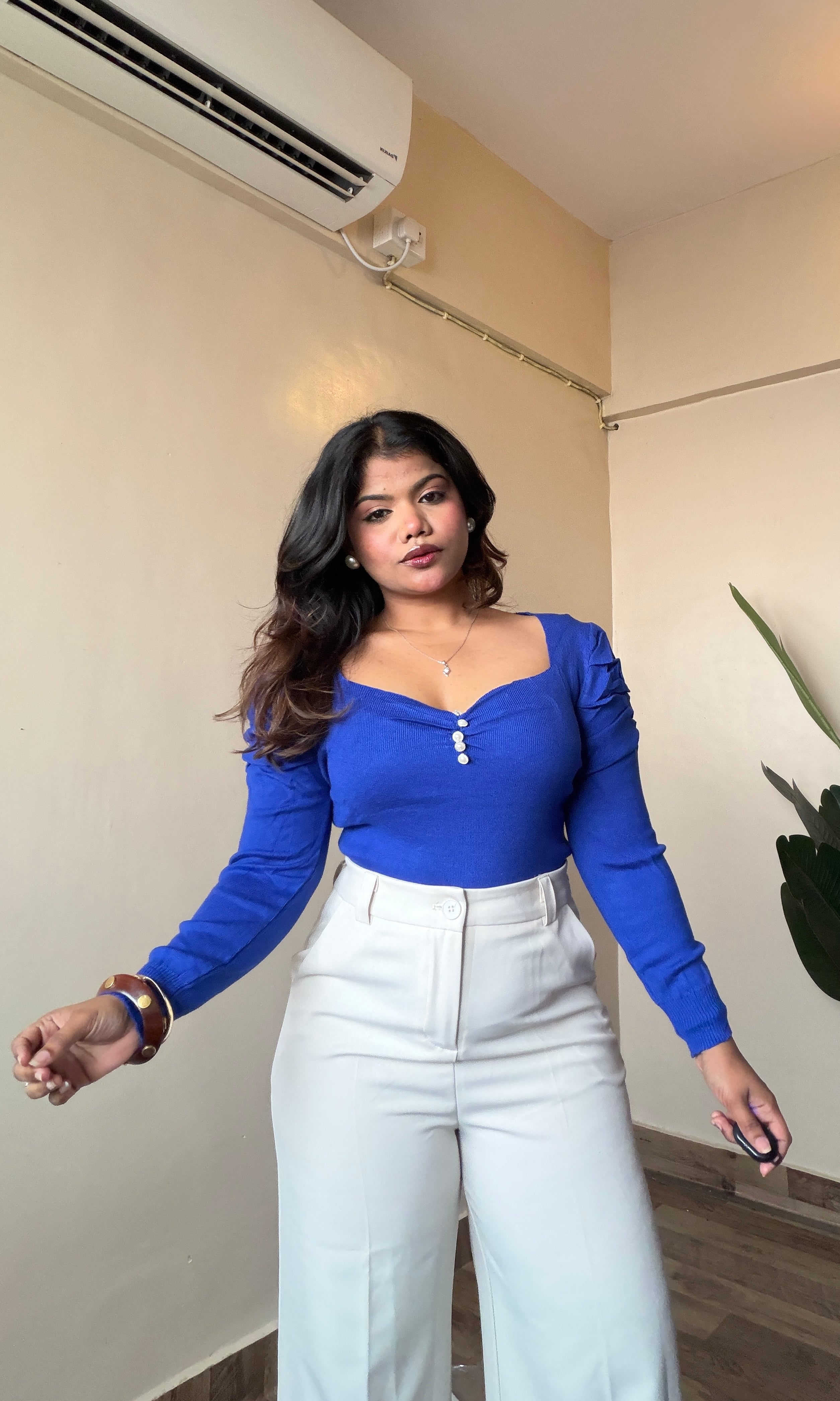 Sweetheart Neck Puff Sleeve Top