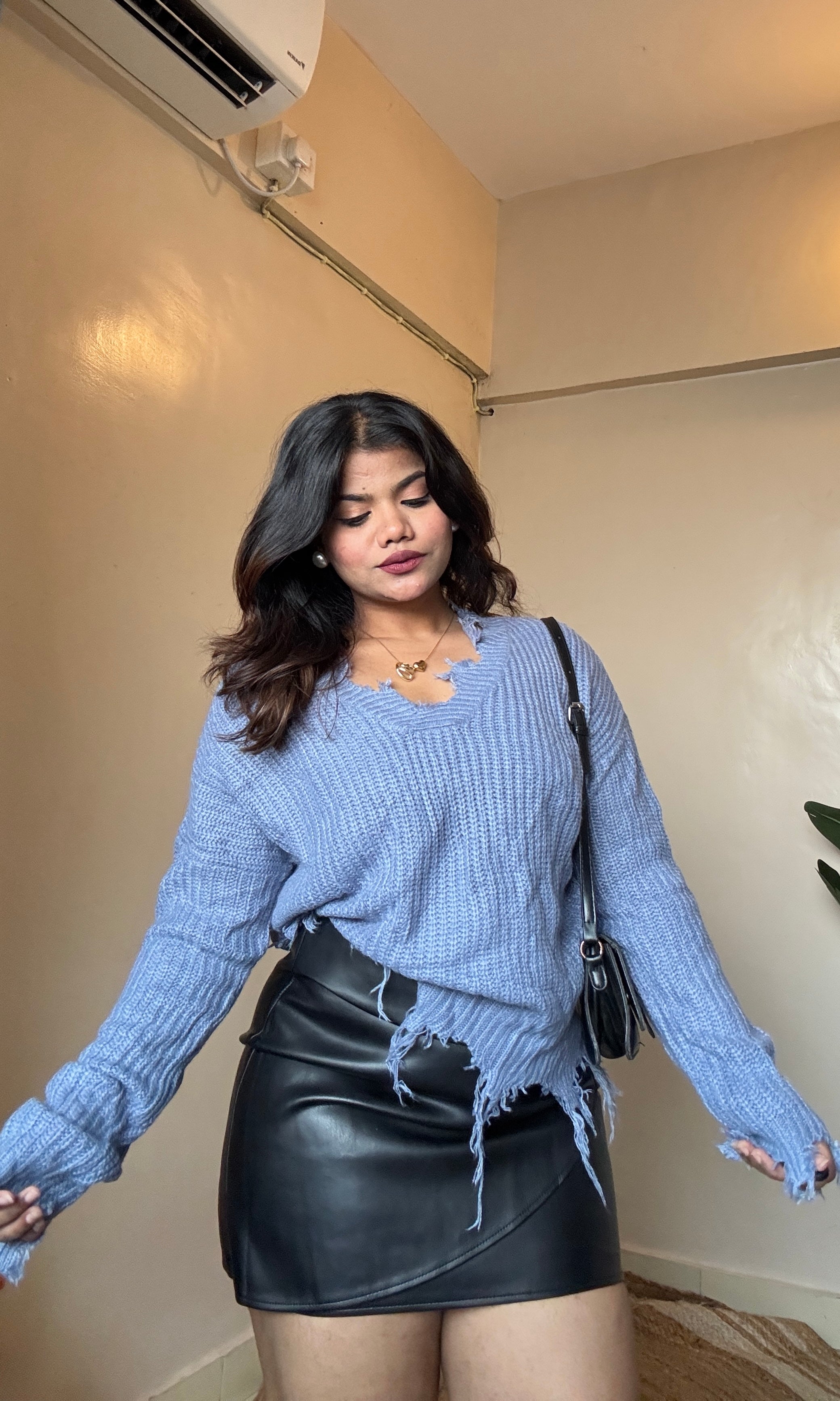 Fossil Blue V Neck Pullover