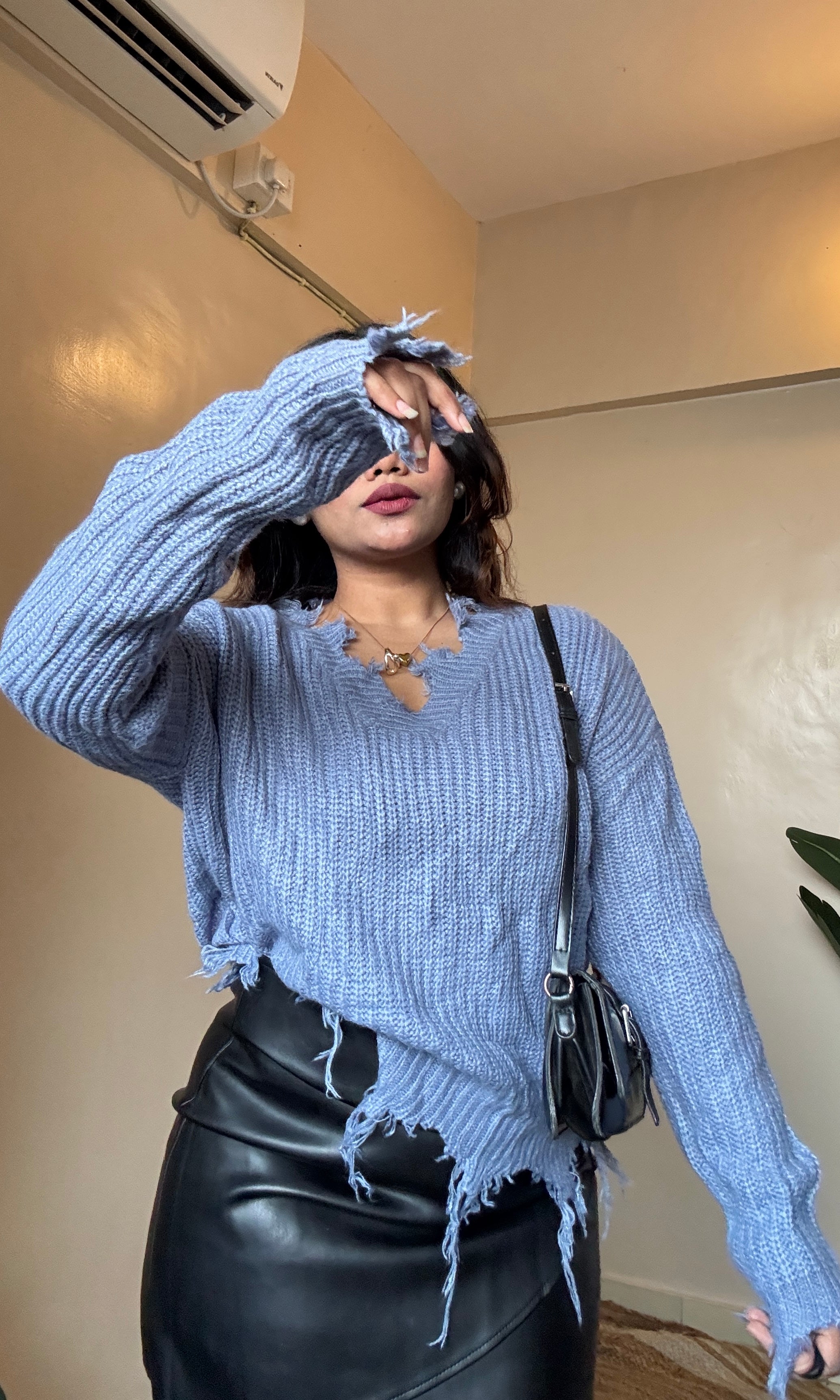 Fossil Blue V Neck Pullover