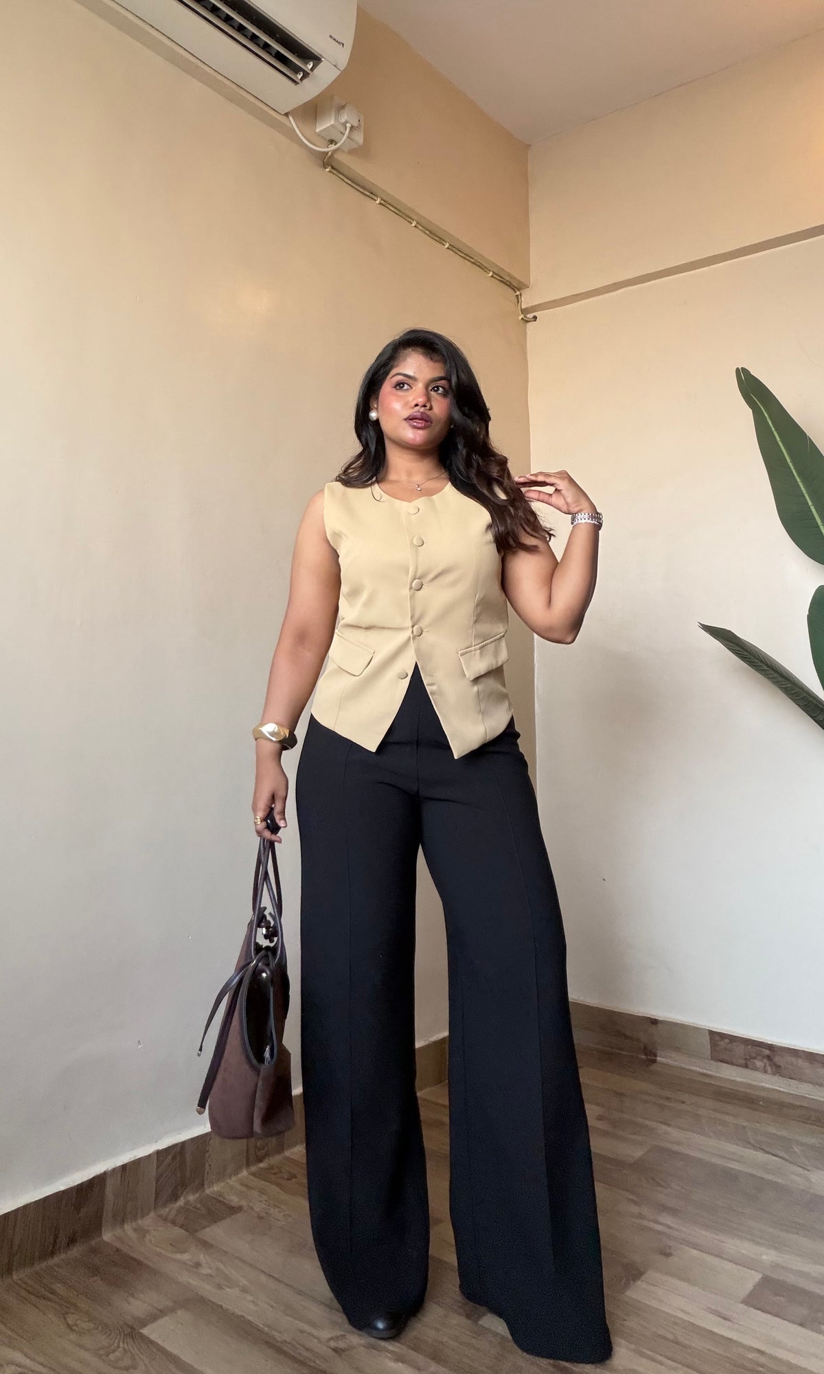 Premium Black Sculpted Flared Pant
