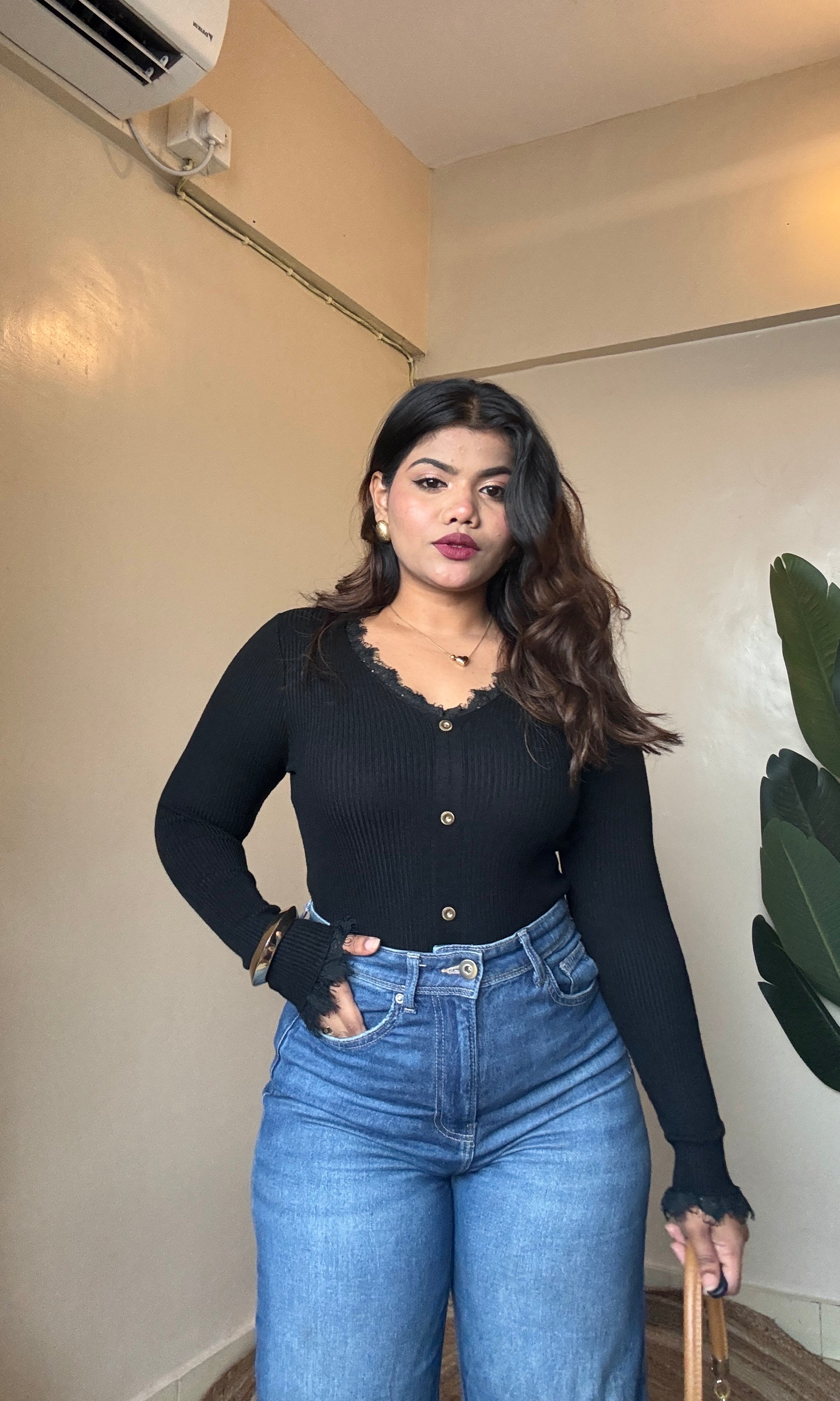 V Neck Lacy Ribbed Top