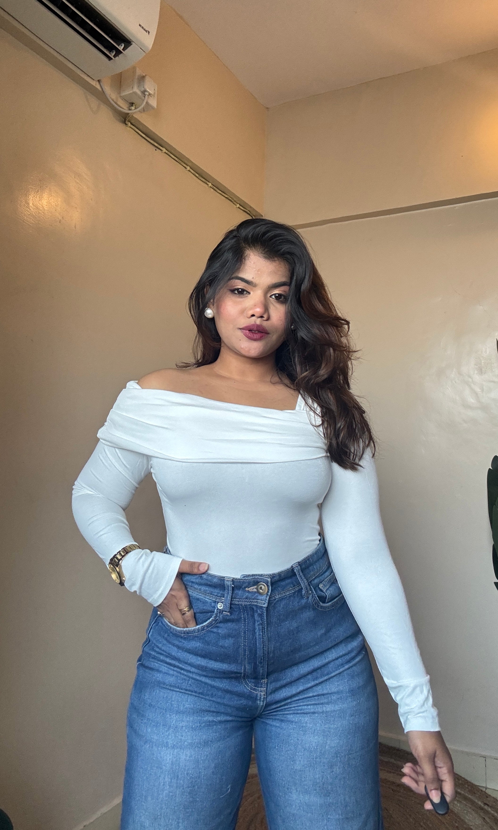 One Side Off-Shoulder Top