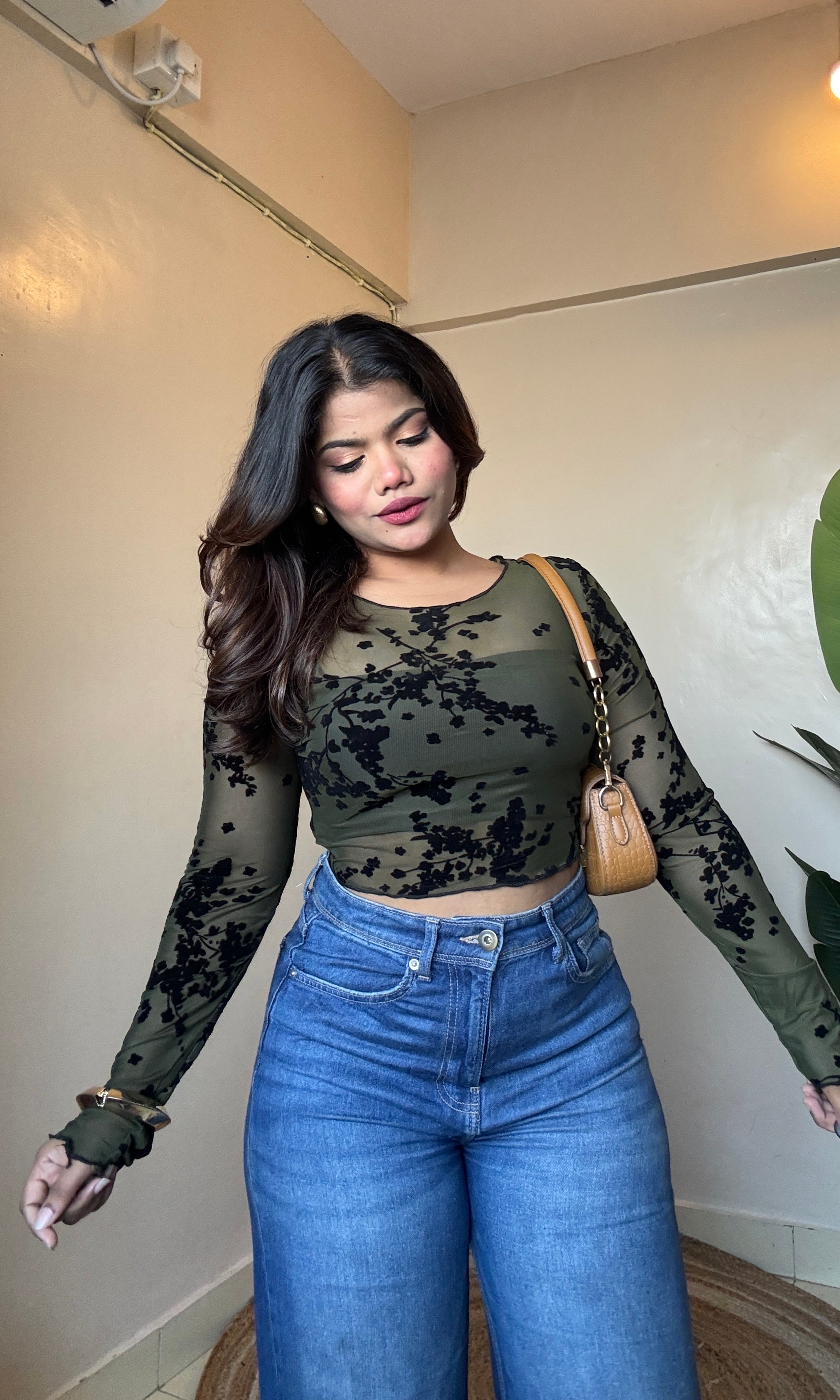 Floral Barque Print Mesh Top With Inner