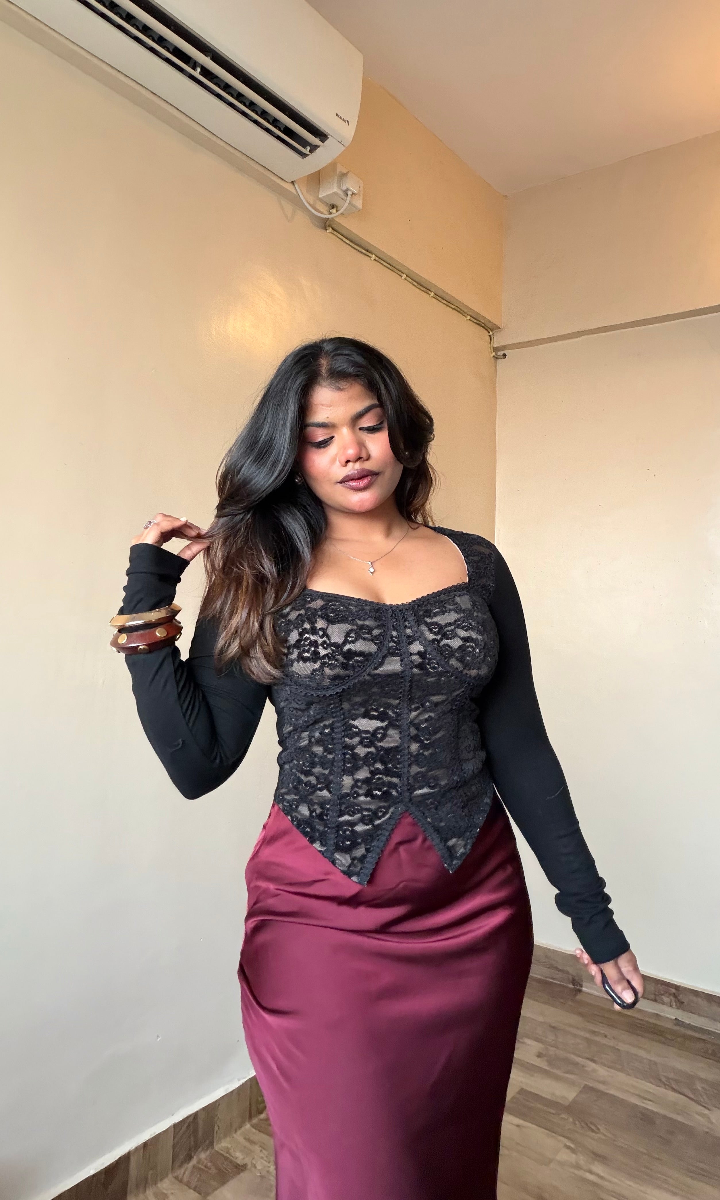 Premium Structured Lacy Fishcut Corset