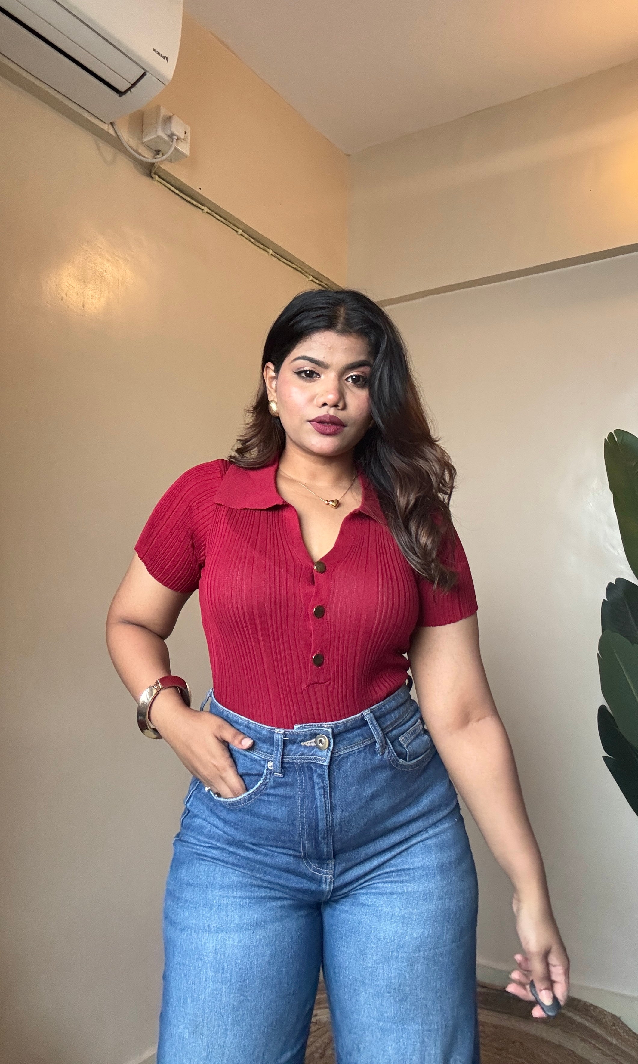 Collar Golden Button Top