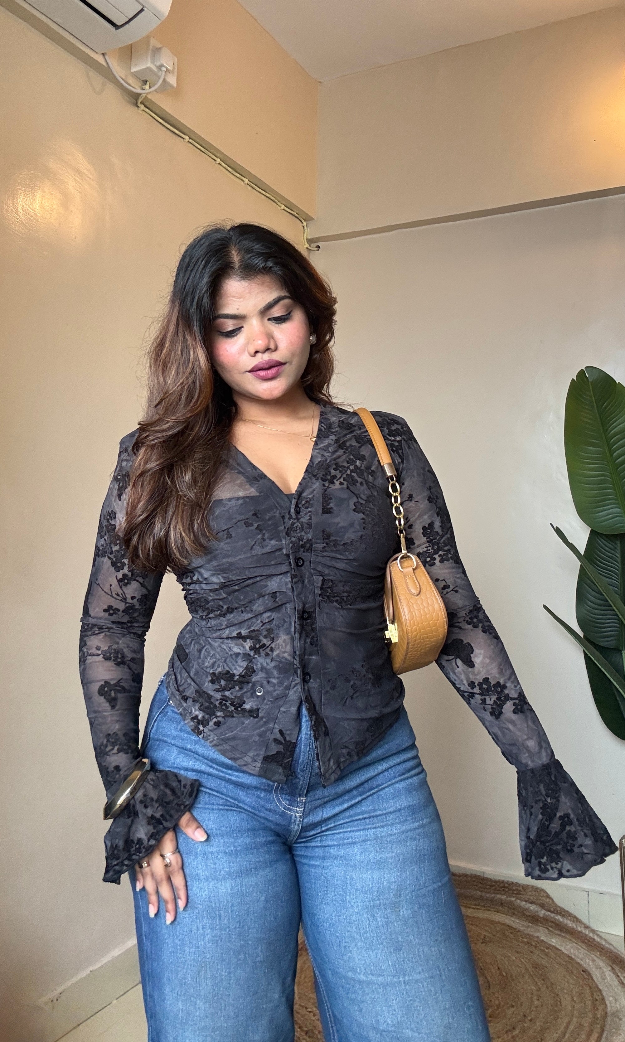 Floral Velvet Work Ruched Mesh Shirt