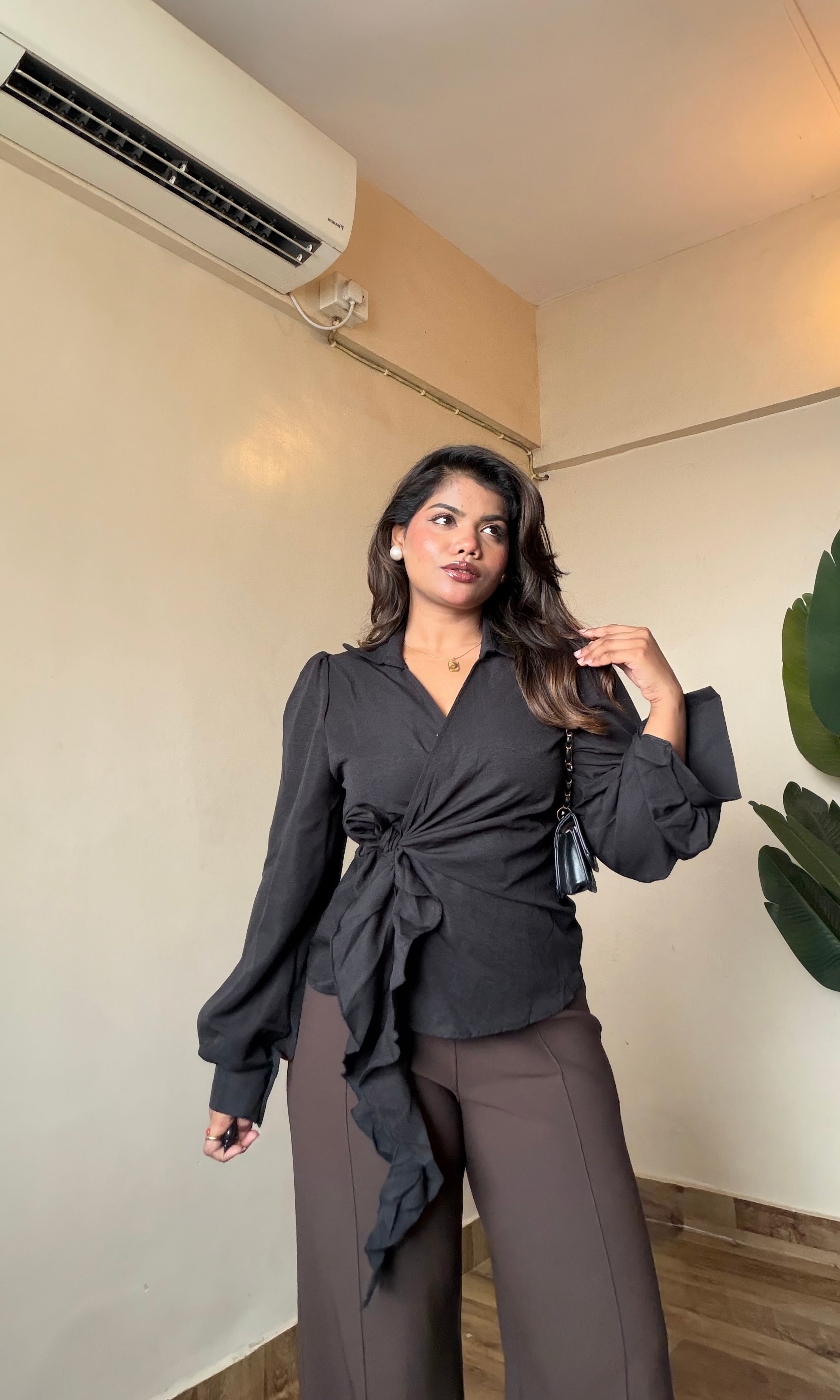 Ruffle Tie-Up Snatched Shirt