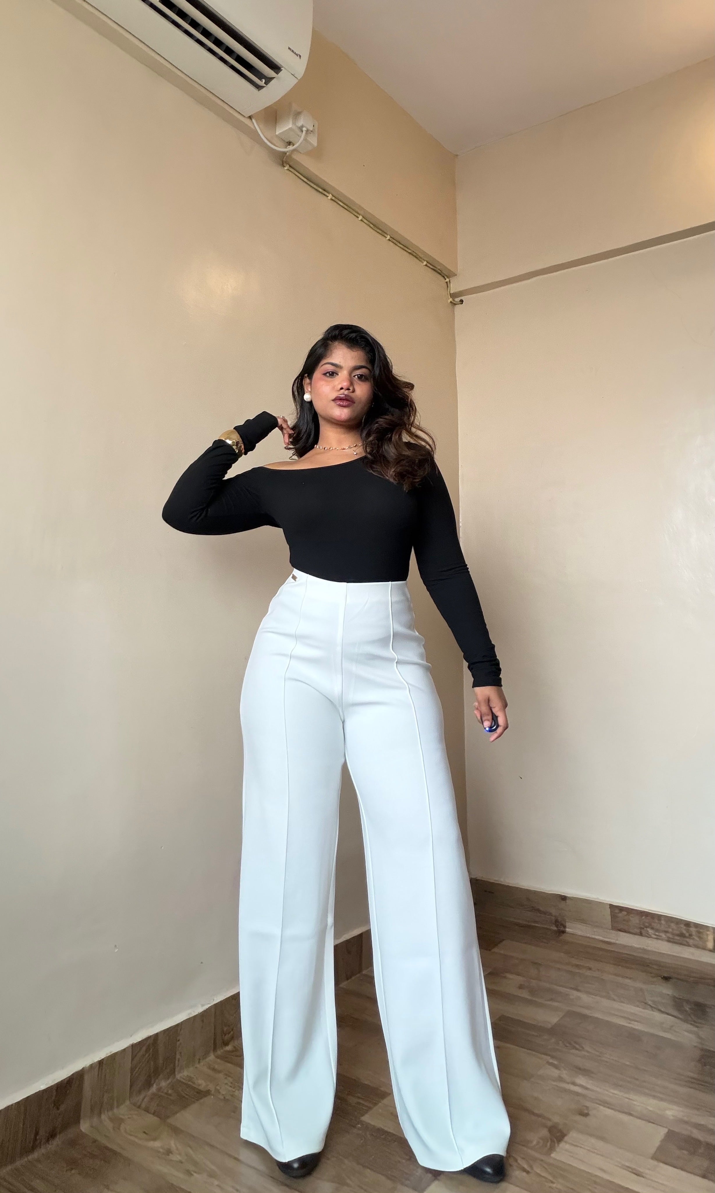 Premium White Sculpted Flared Pant