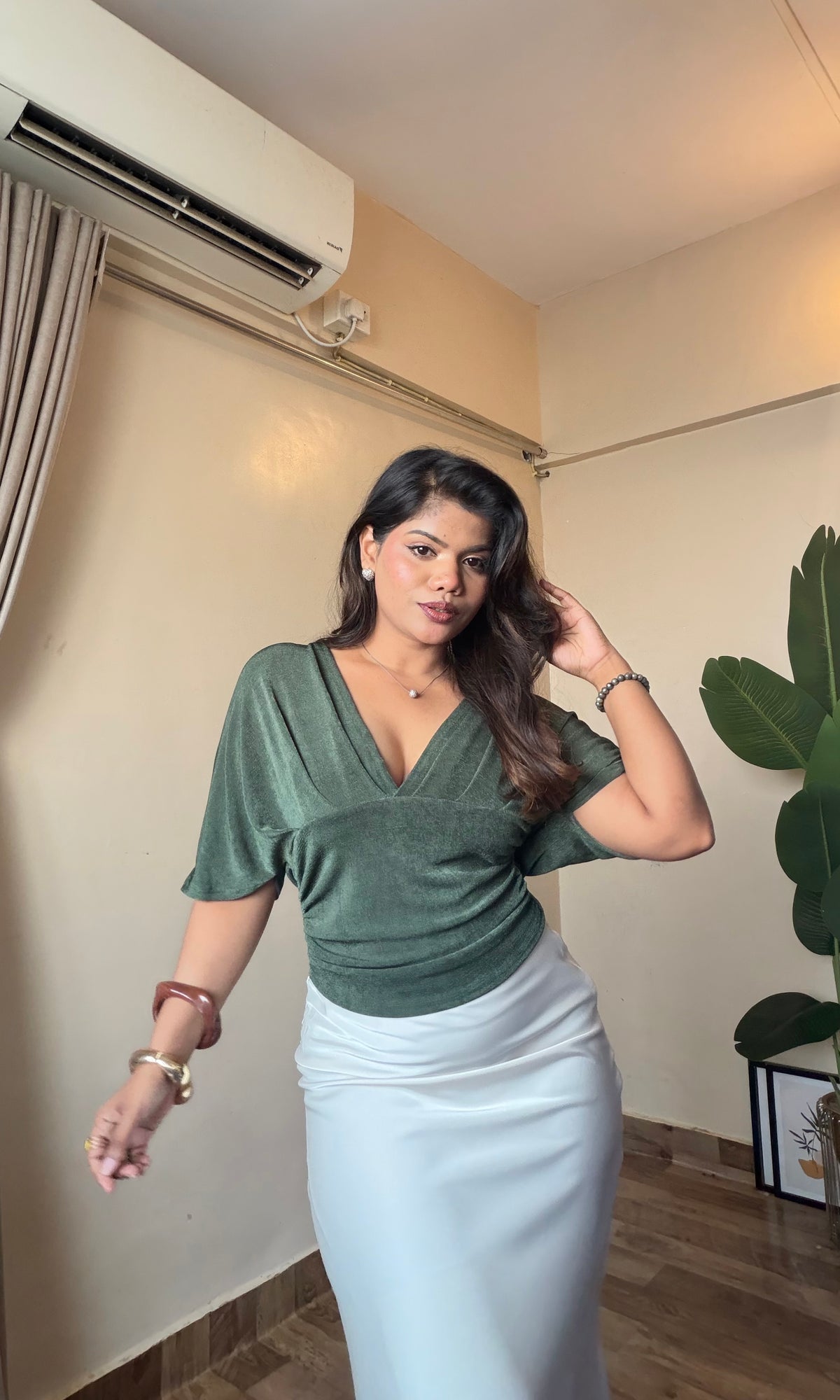 V Neck Batwing Sleeve Top
