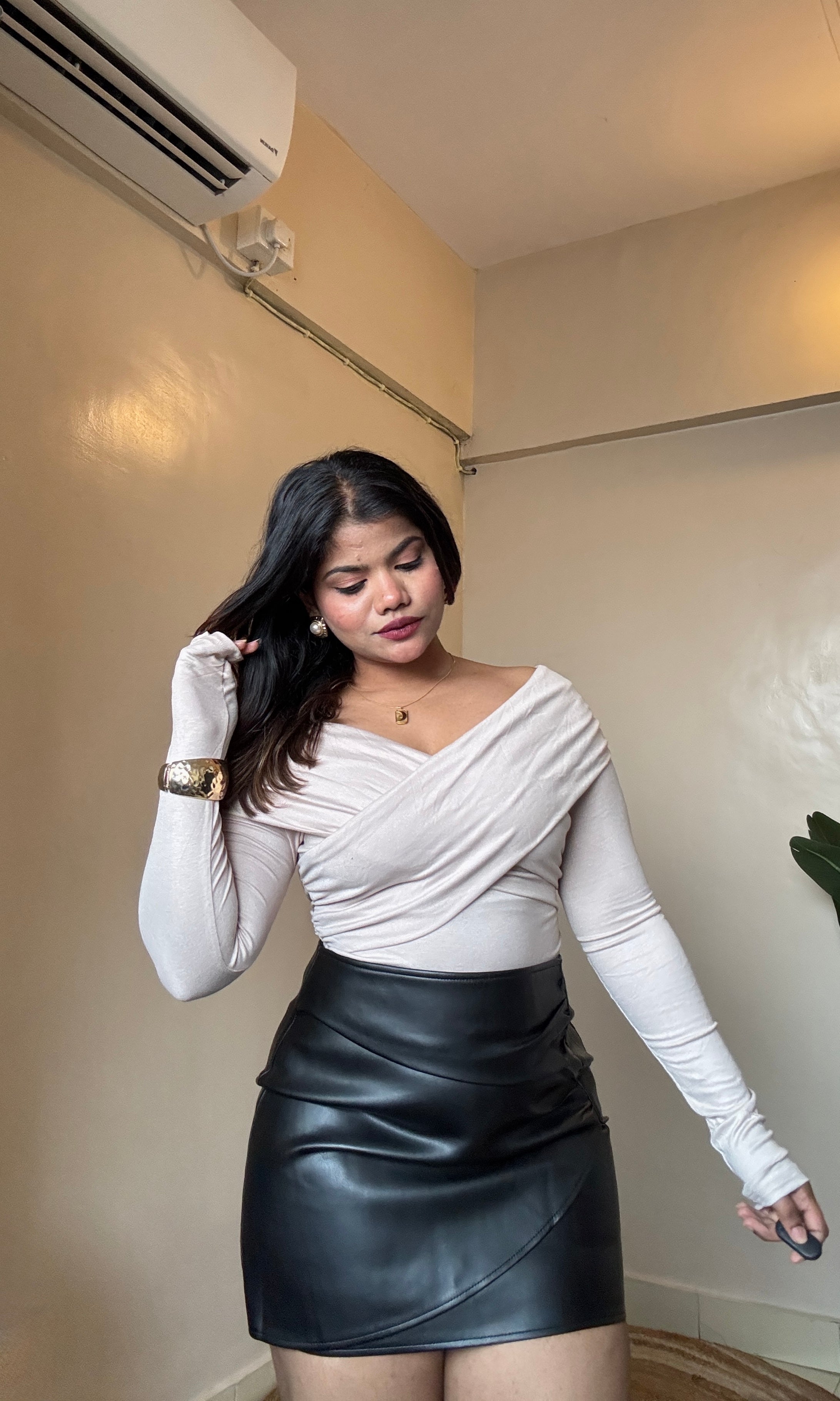 Wrap Crossover Body-fitted Top