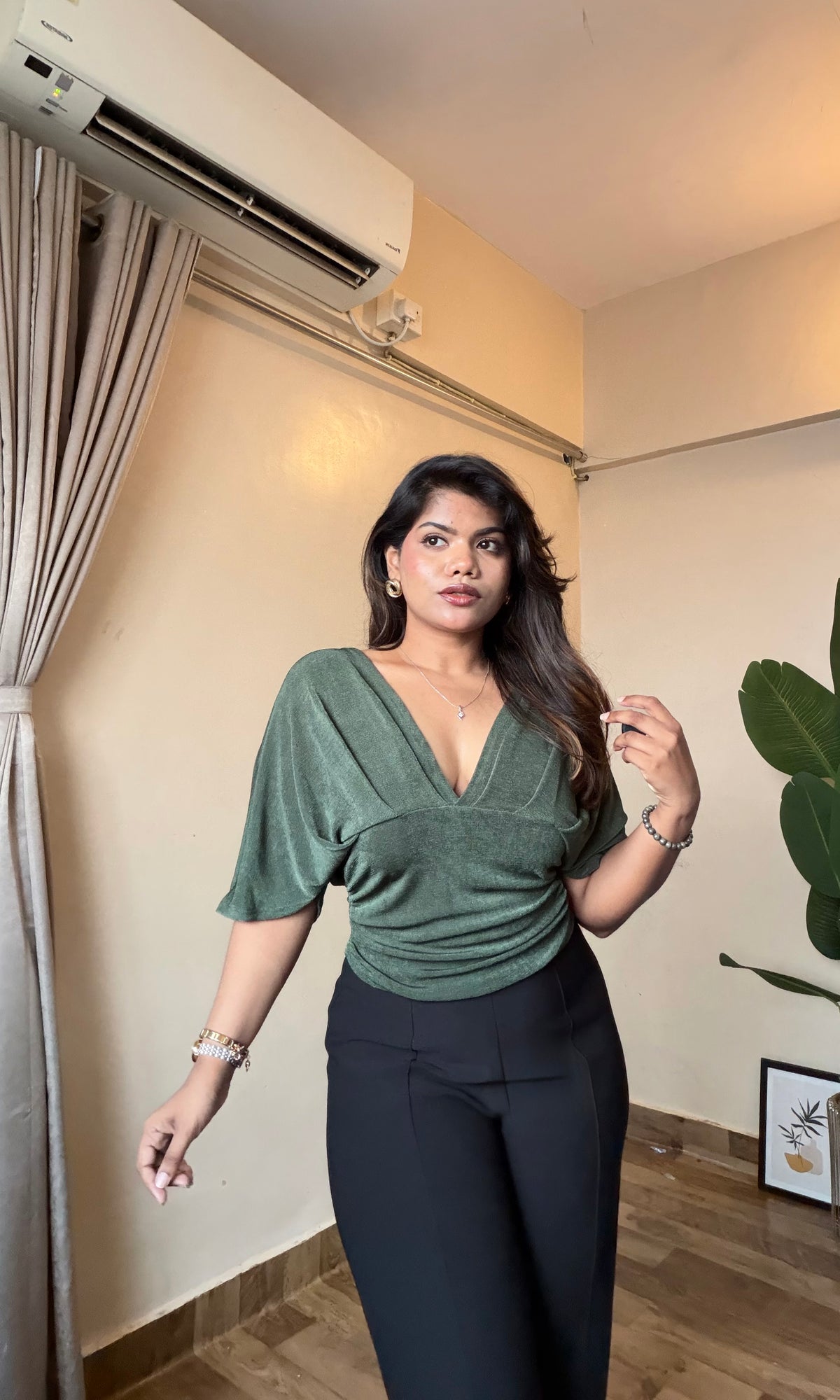 V Neck Batwing Sleeve Top