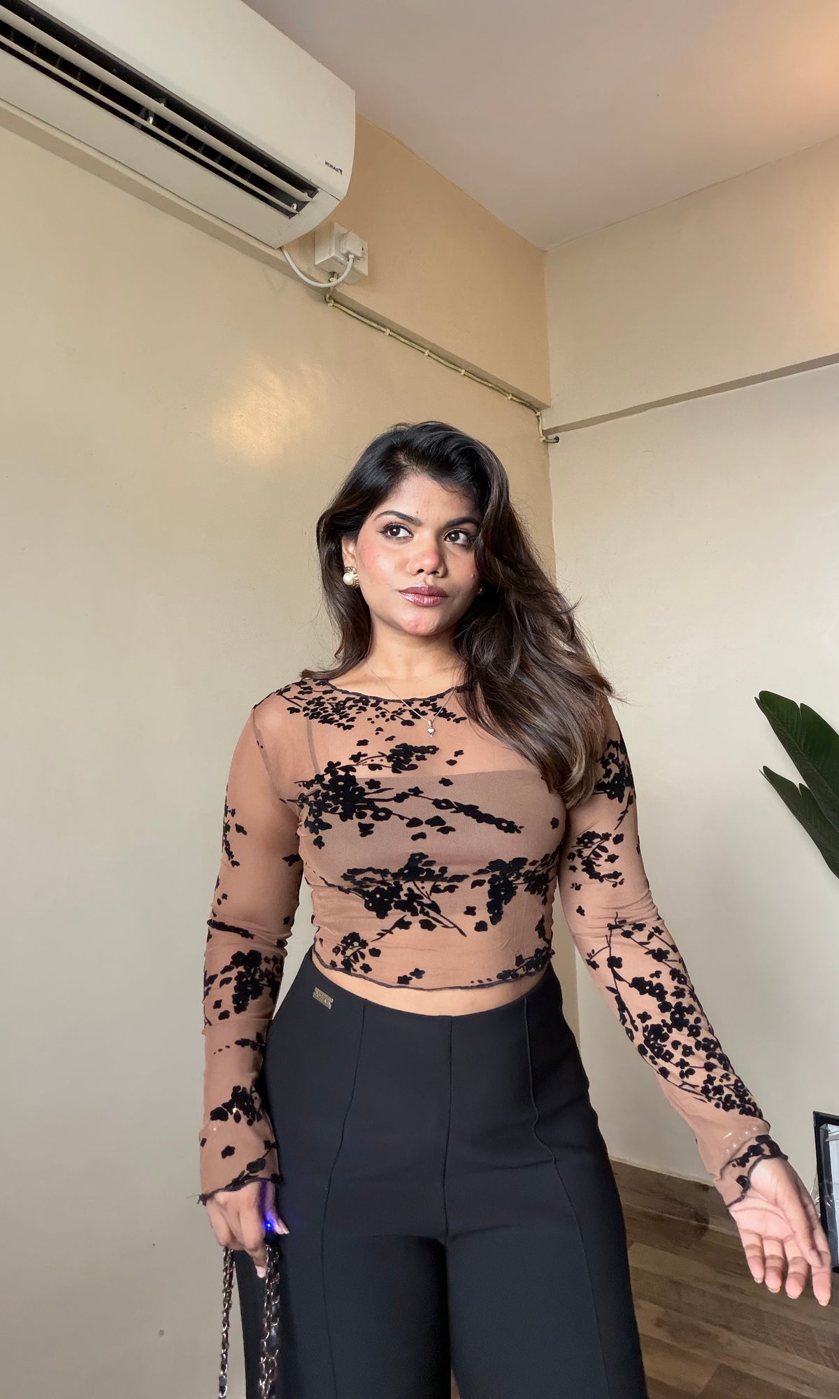 Floral Barque Print Mesh Top With Inner