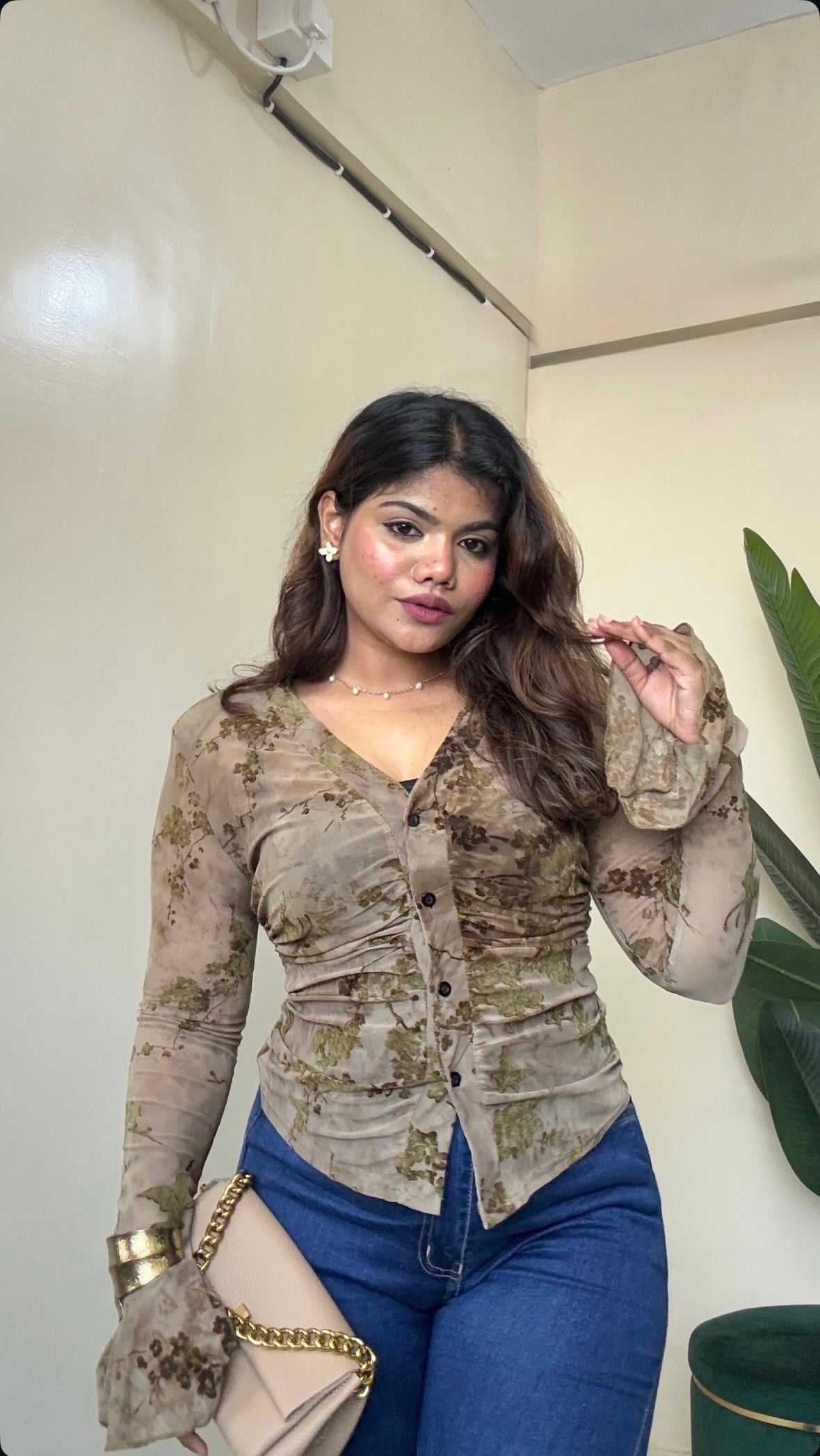 Floral Velvet Work Ruched Mesh Shirt