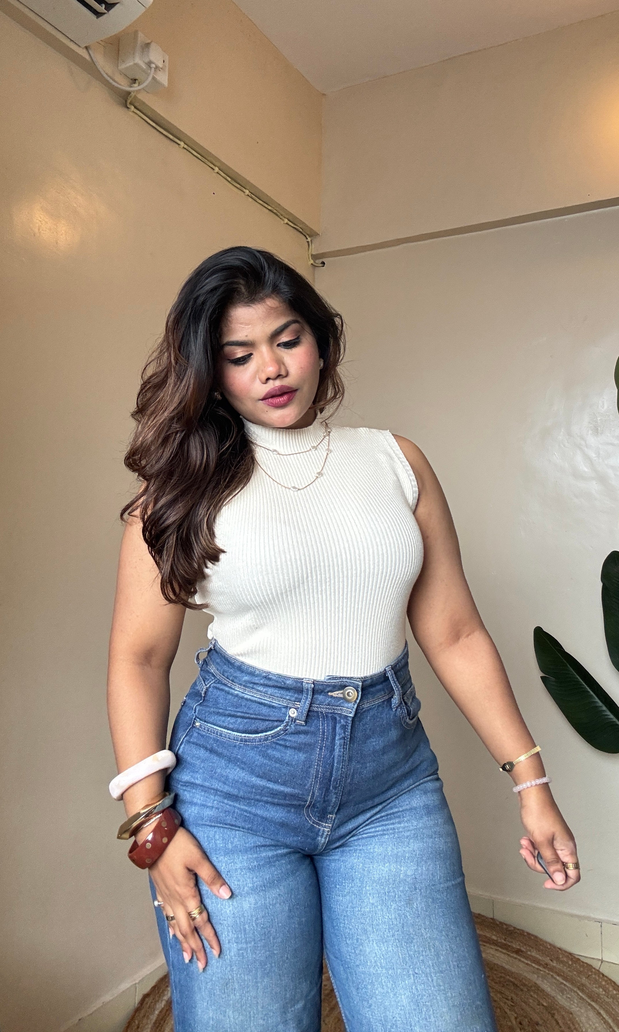 Basic High-Neck Ribbed Top
