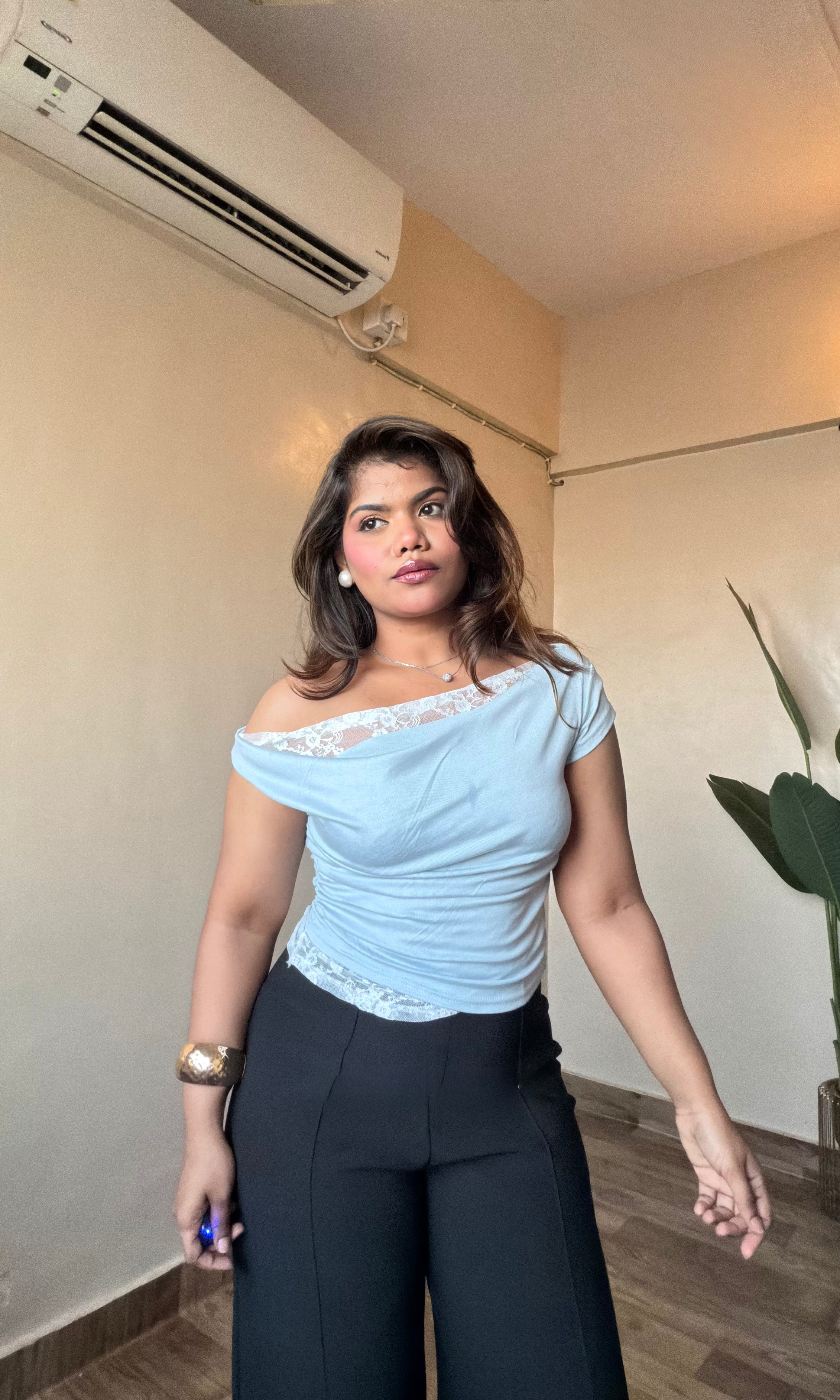 Asymmetrical shoulder Splice Lacy Short Sleeve Top