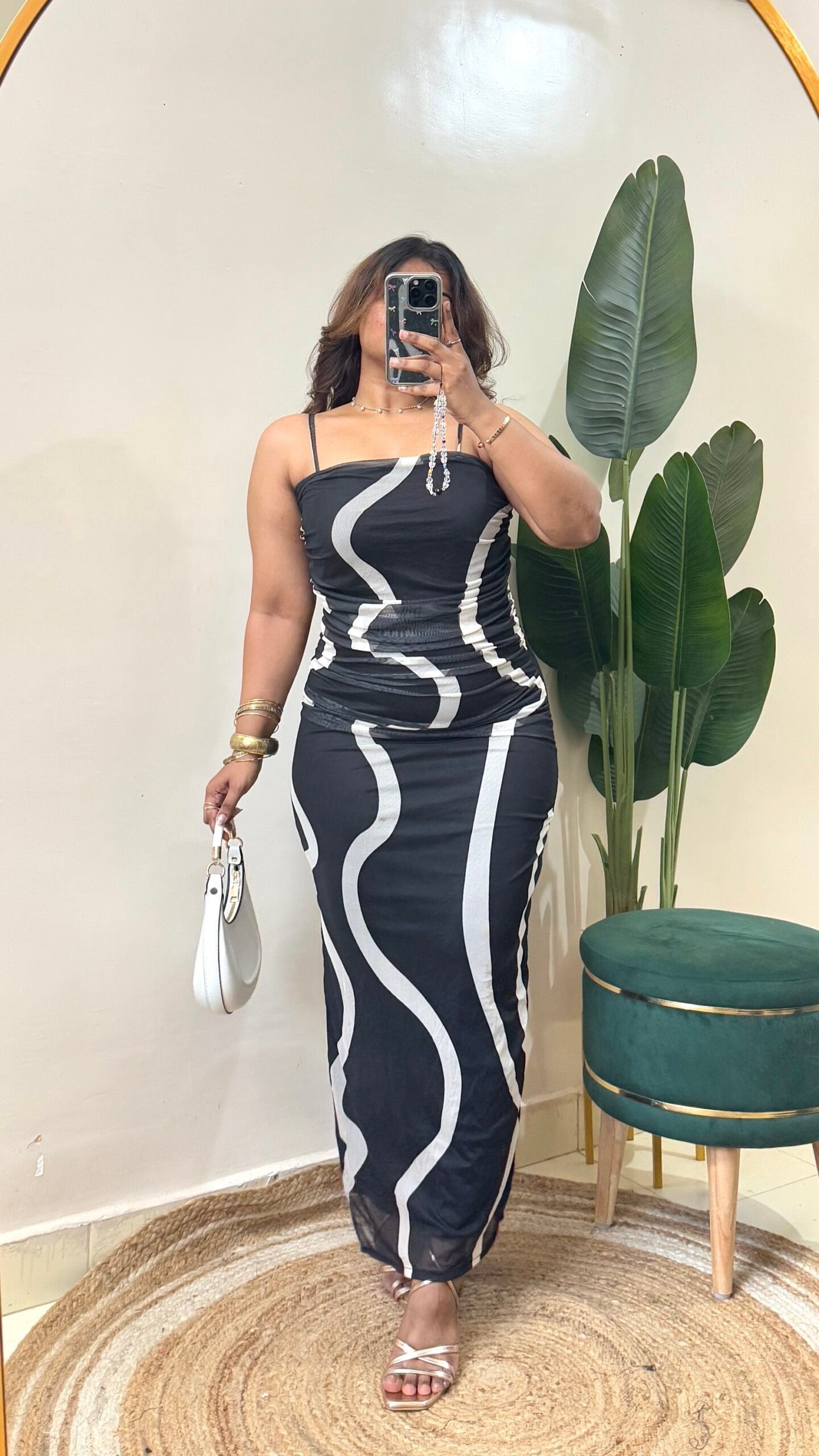 Wavy White Print Slip-On Midi Dress