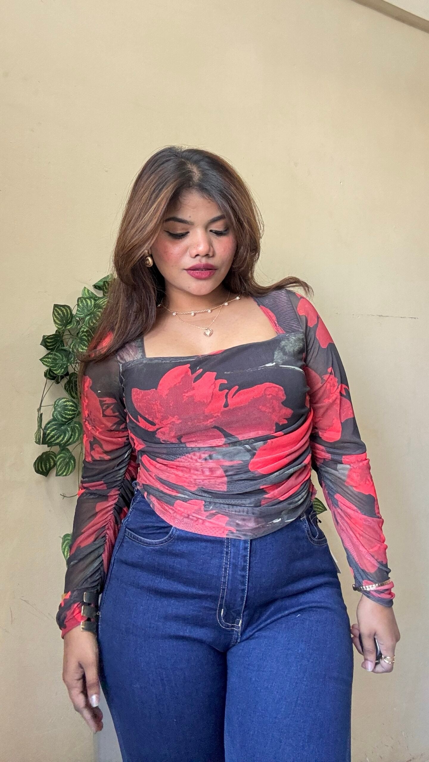 Black Red Flower Print Ruched Mesh Top