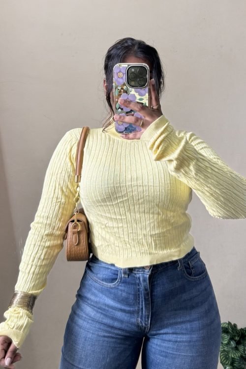 Butter Yellow Top(Size : 30-34 Bust)