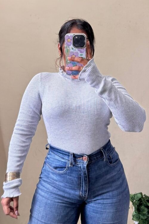 Light Grey Mock Neck Ribbed Top(Size : 30-36 Bust)