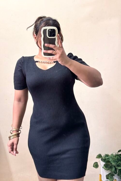 Black Bodycon Dress(Size : 30-36 Bust)